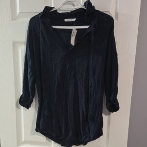 Ricki's Navy Tunic Top